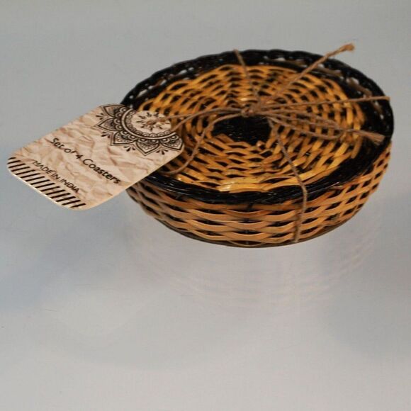 Set Of 4 Coasters And Matching Holder Brown Black Basket Weave Plastic New Gift - Picture 3 of 5